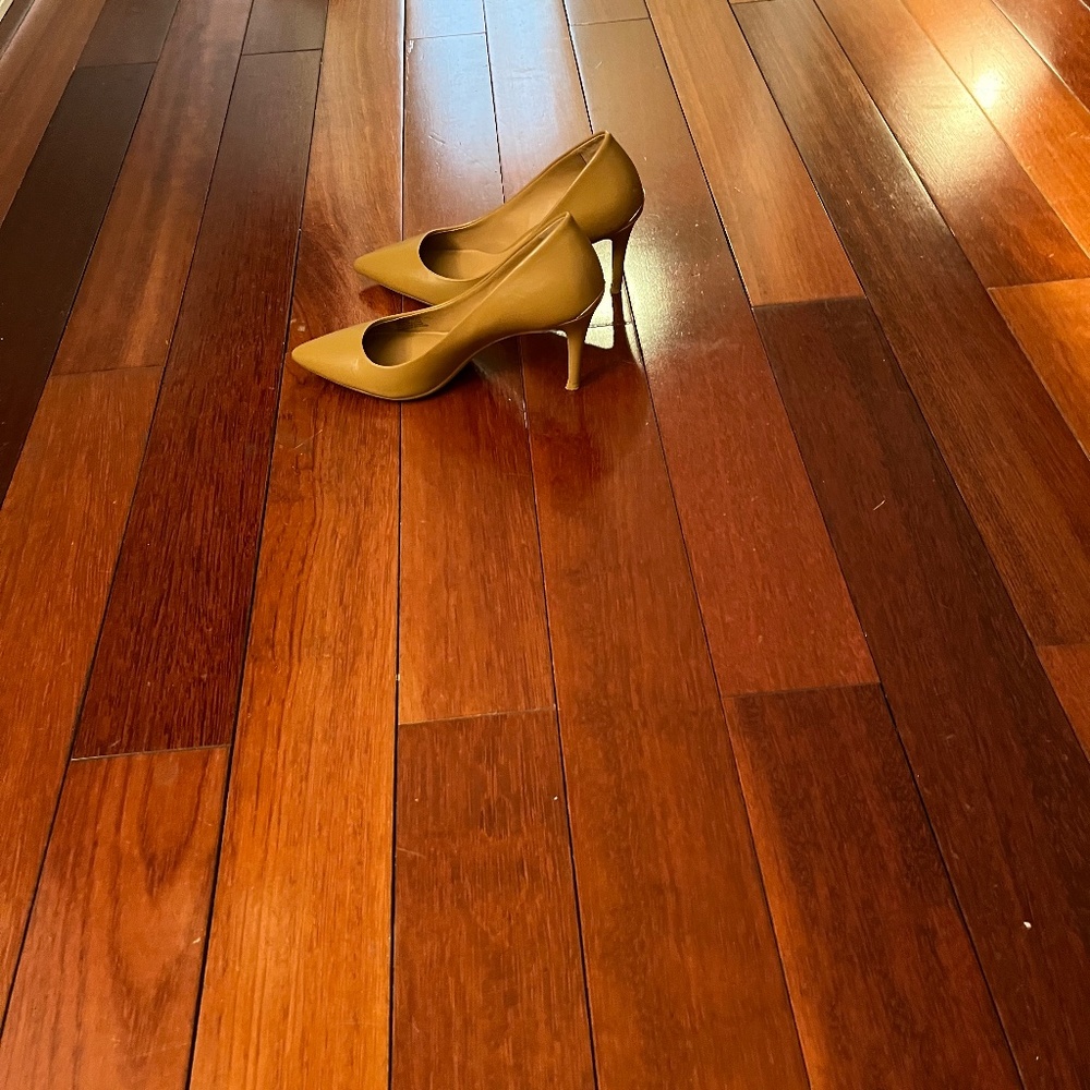 Shoes - Picture 2 of 2